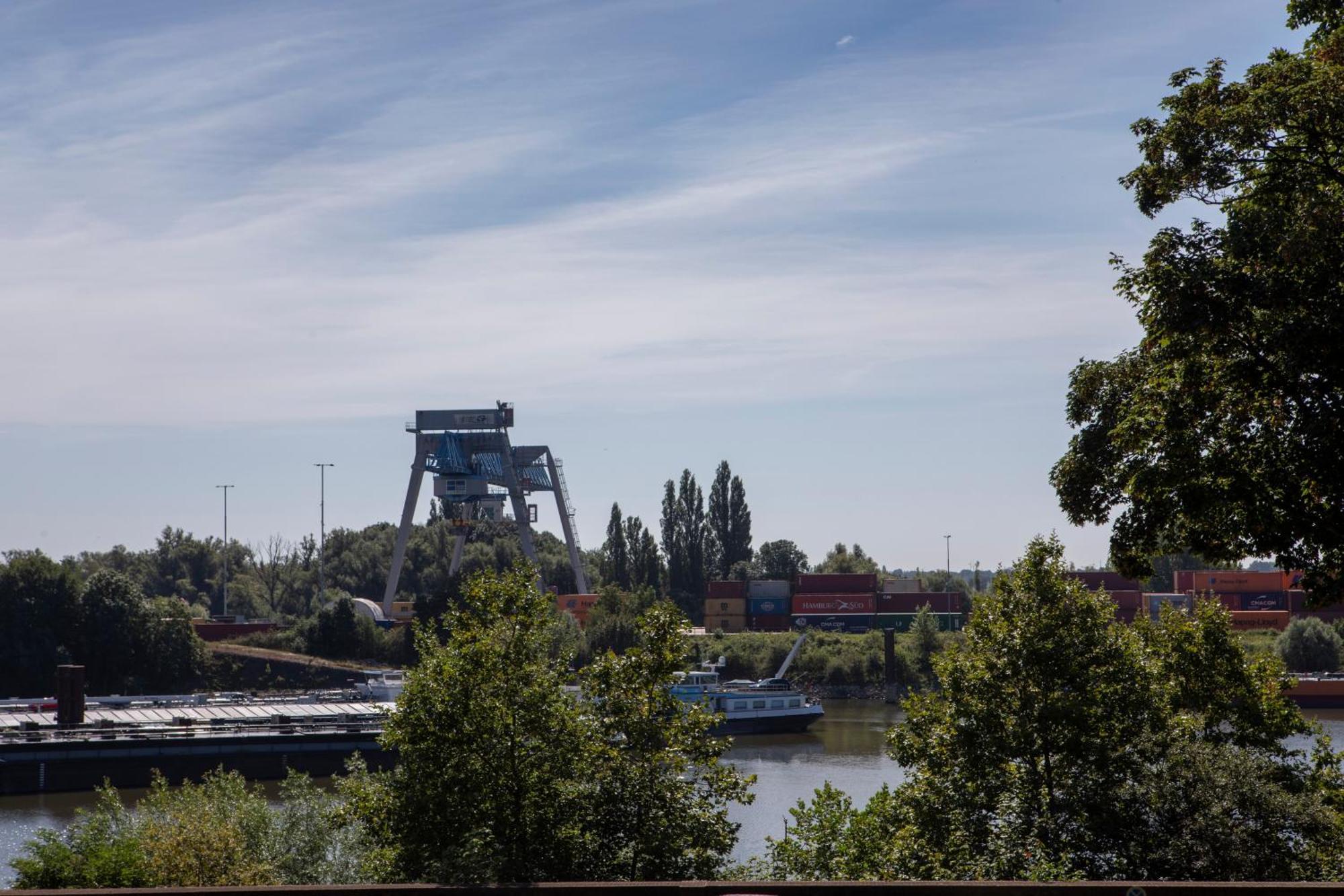 Ferienwohnung Am Rheinpark Еммеріх Екстер'єр фото